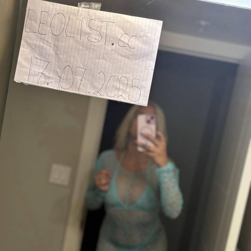 
                        Ashley
                     is Female Escorts. | Hamilton | Ontario | Canada | canadatopescorts.com 