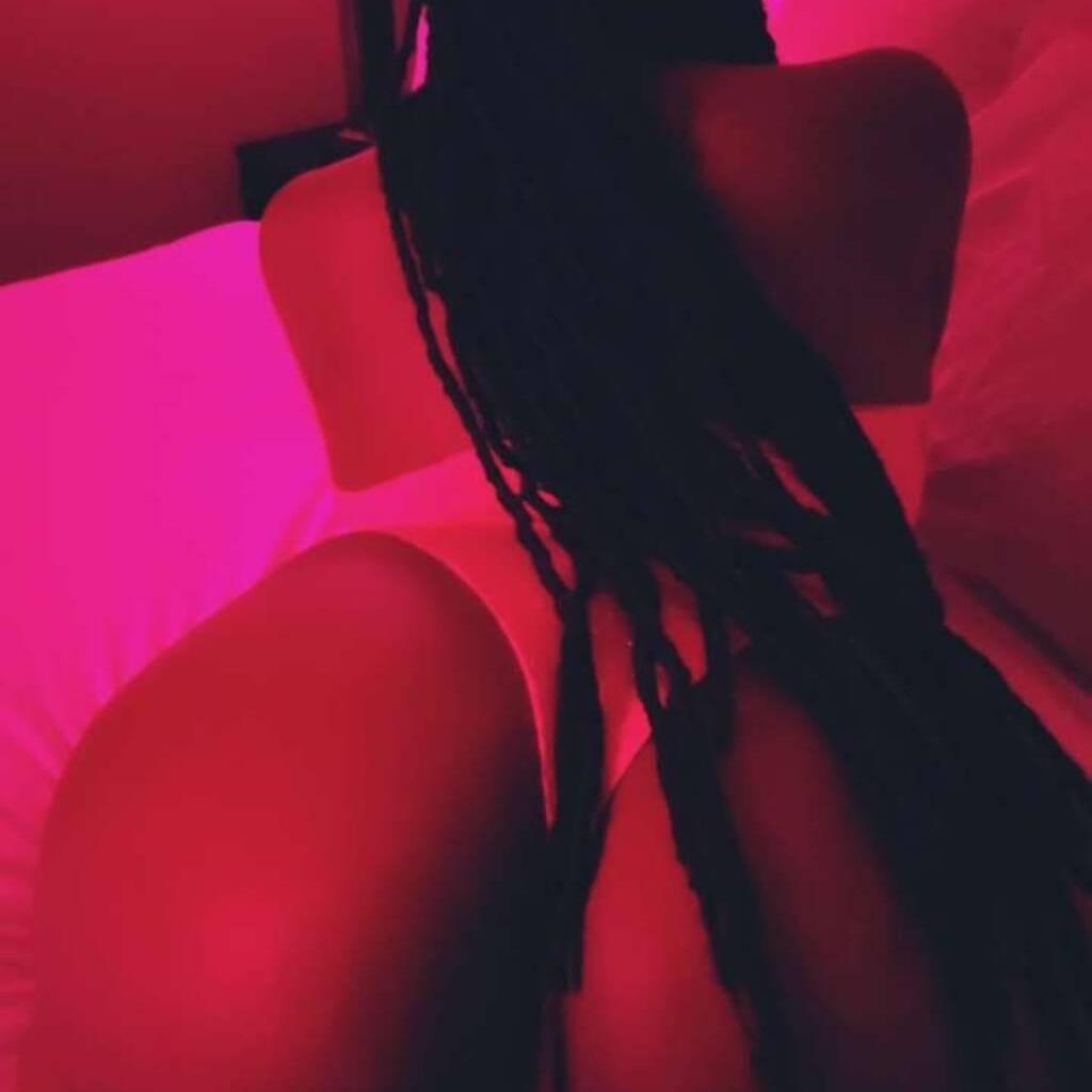 
                        BAD BUNNY    587.332.3566
                     is Female Escorts. | Grande Prairie | Alberta | Canada | canadatopescorts.com 