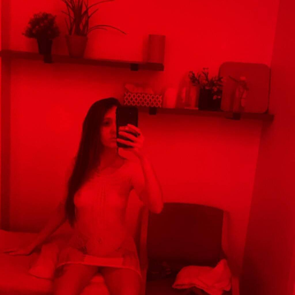 
                        Kylie
                     is Female Escorts. | Fredericton | New Brunswick | Canada | canadatopescorts.com 