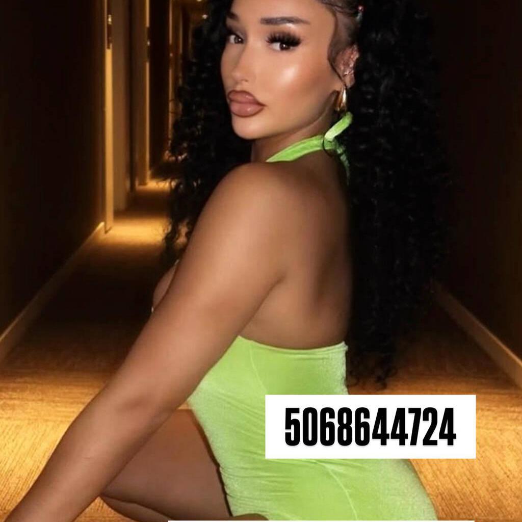 
                        Tiffany Marie
                     is Female Escorts. | Moncton | New Brunswick | Canada | canadatopescorts.com 