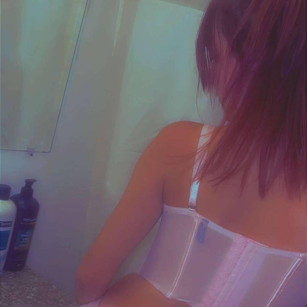 
                        Megan
                     is Female Escorts. | belleville | Ontario | Canada | canadatopescorts.com 