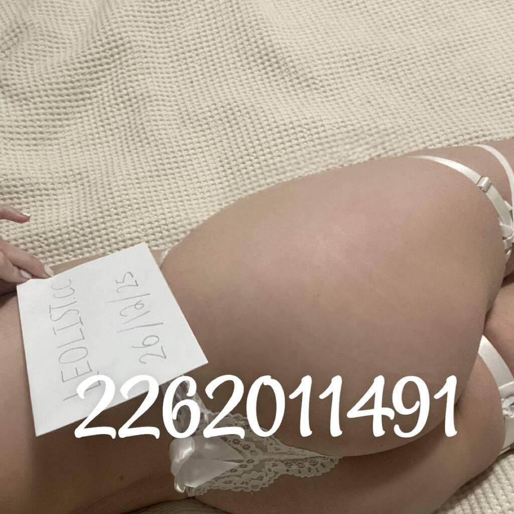 
                        Savannah
                     is Female Escorts. | Guelph | Ontario | Canada | canadatopescorts.com 