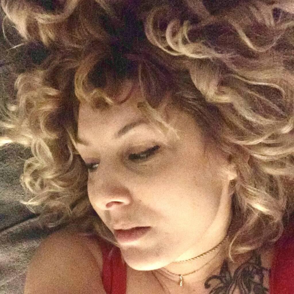 
                        KarminaMtl / GFE
                     is Female Escorts. | Montreal | Quebec | Canada | canadatopescorts.com 