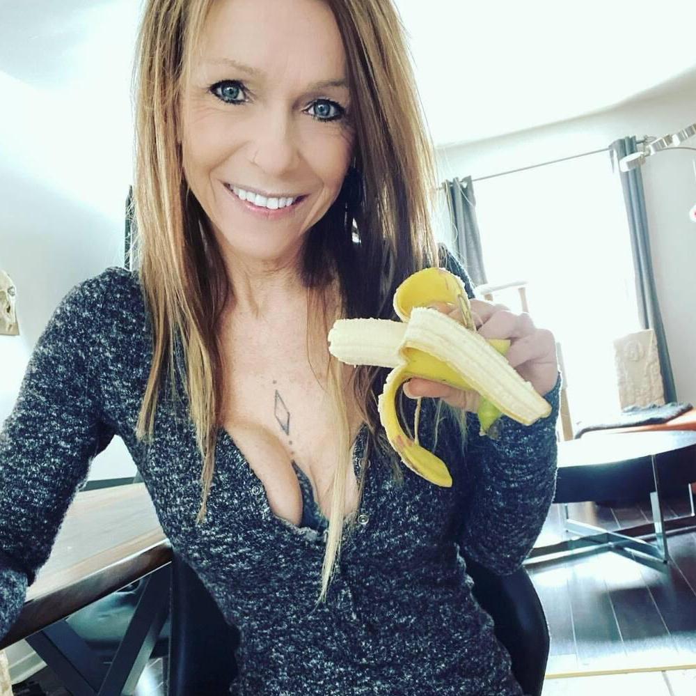 
                        Tracey
                     is Female Escorts. | Barrie | Ontario | Canada | canadatopescorts.com 