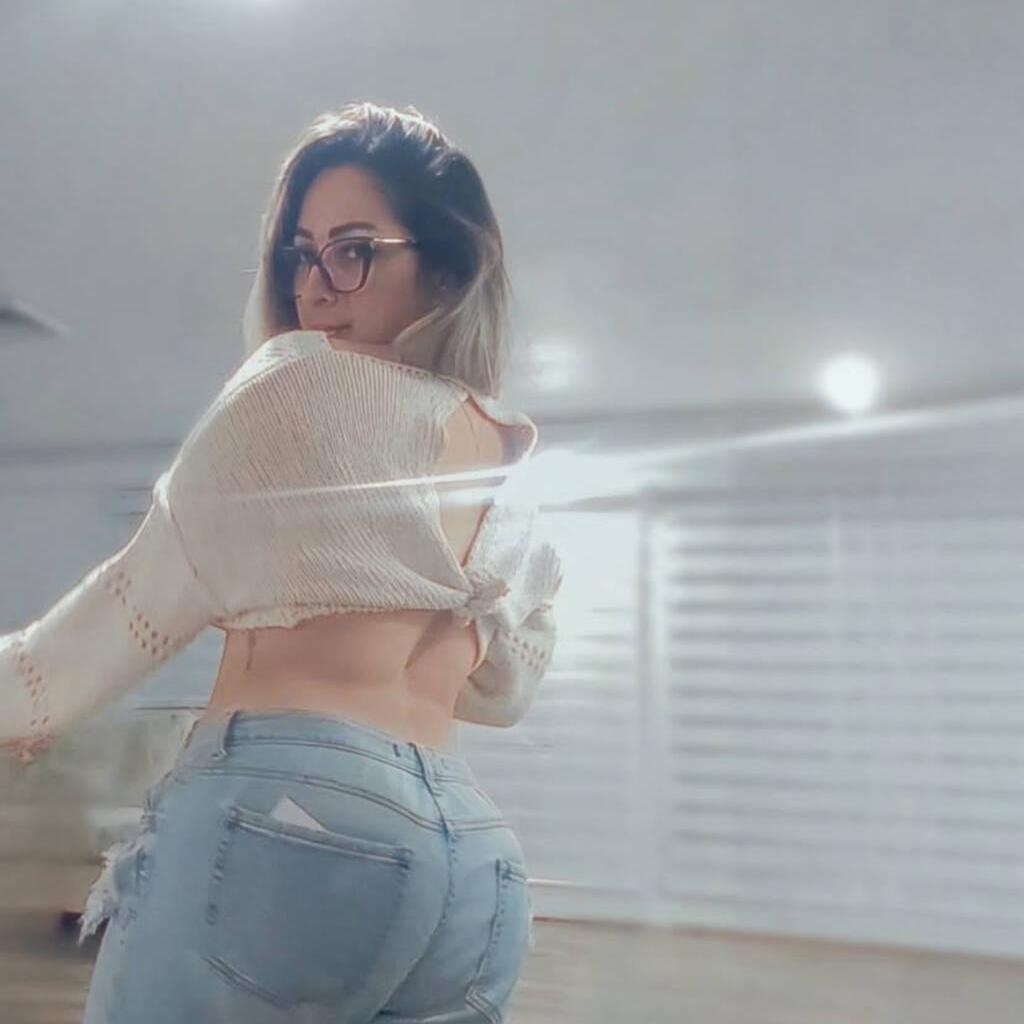 
                        Abella
                     is Female Escorts. | Quebec City | Quebec | Canada | canadatopescorts.com 