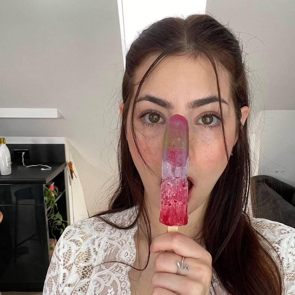 
                        Mia
                     is Female Escorts. | Cariboo | British Columbia | Canada | canadatopescorts.com 