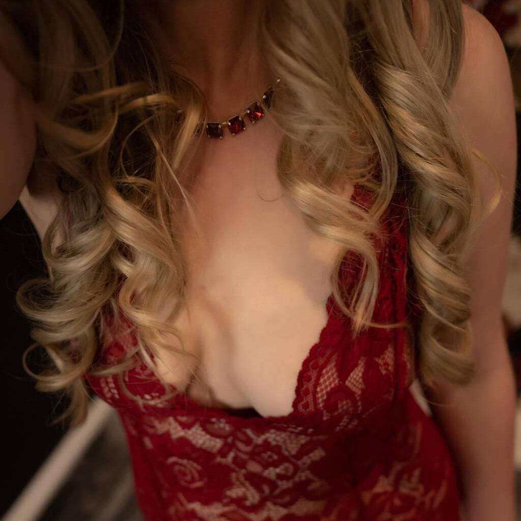 
                        Ariel
                     is Female Escorts. | Nanaimo | British Columbia | Canada | canadatopescorts.com 