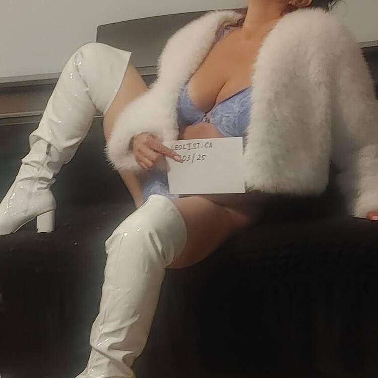 
                        Katrina
                     is Female Escorts. | Toronto | Ontario | Canada | canadatopescorts.com 