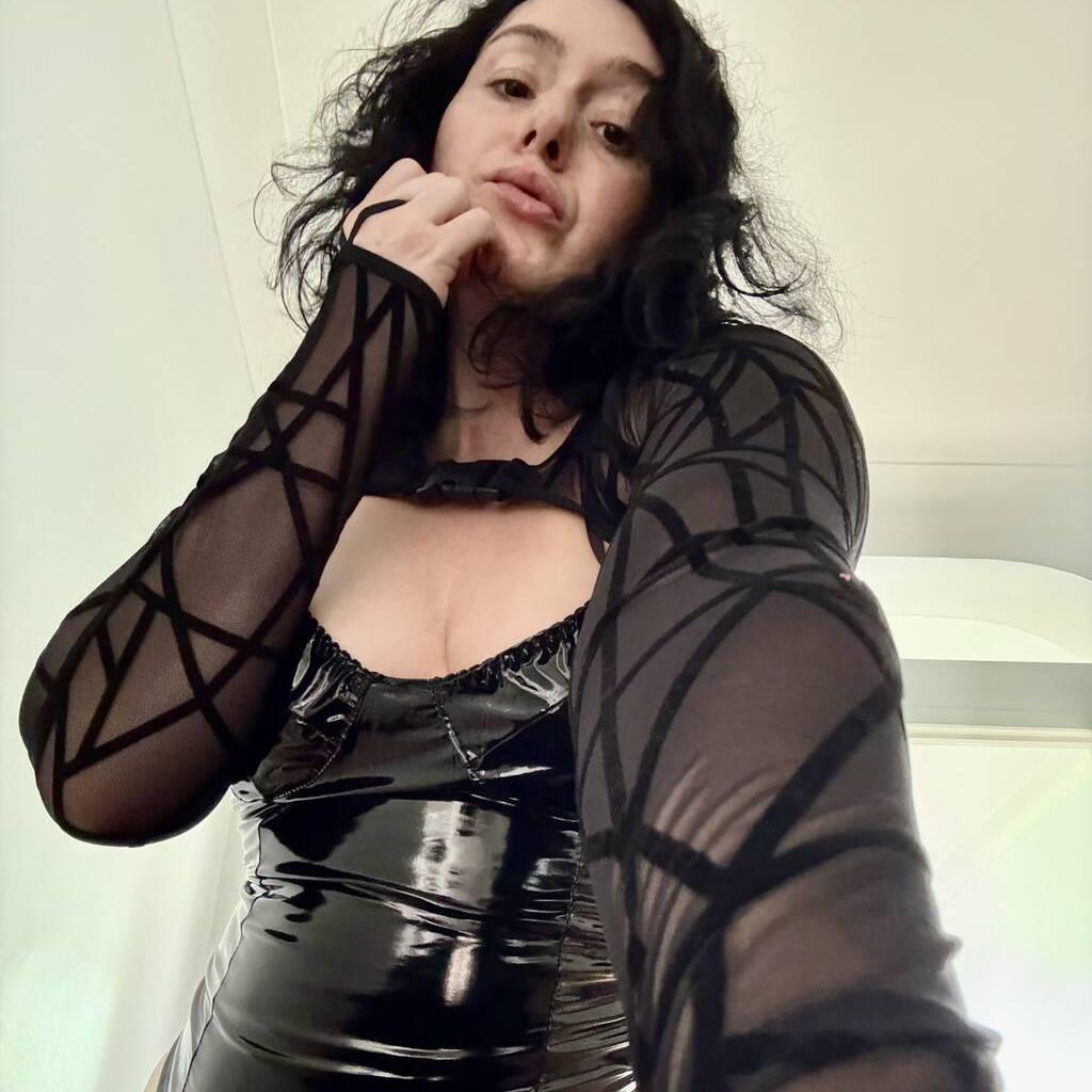 
                        DomMommy01
                     is Female Escorts. | Niagara | Ontario | Canada | canadatopescorts.com 