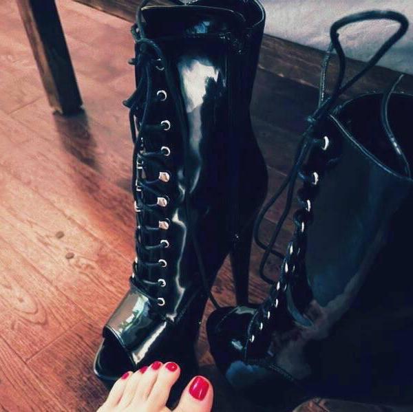 
                        DomMommy01
                     is Female Escorts. | Niagara | Ontario | Canada | canadatopescorts.com 