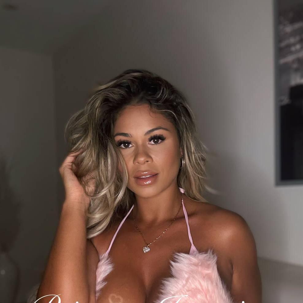 
                        Princess Jazmine
                     is Female Escorts. | Toronto | Ontario | Canada | canadatopescorts.com 