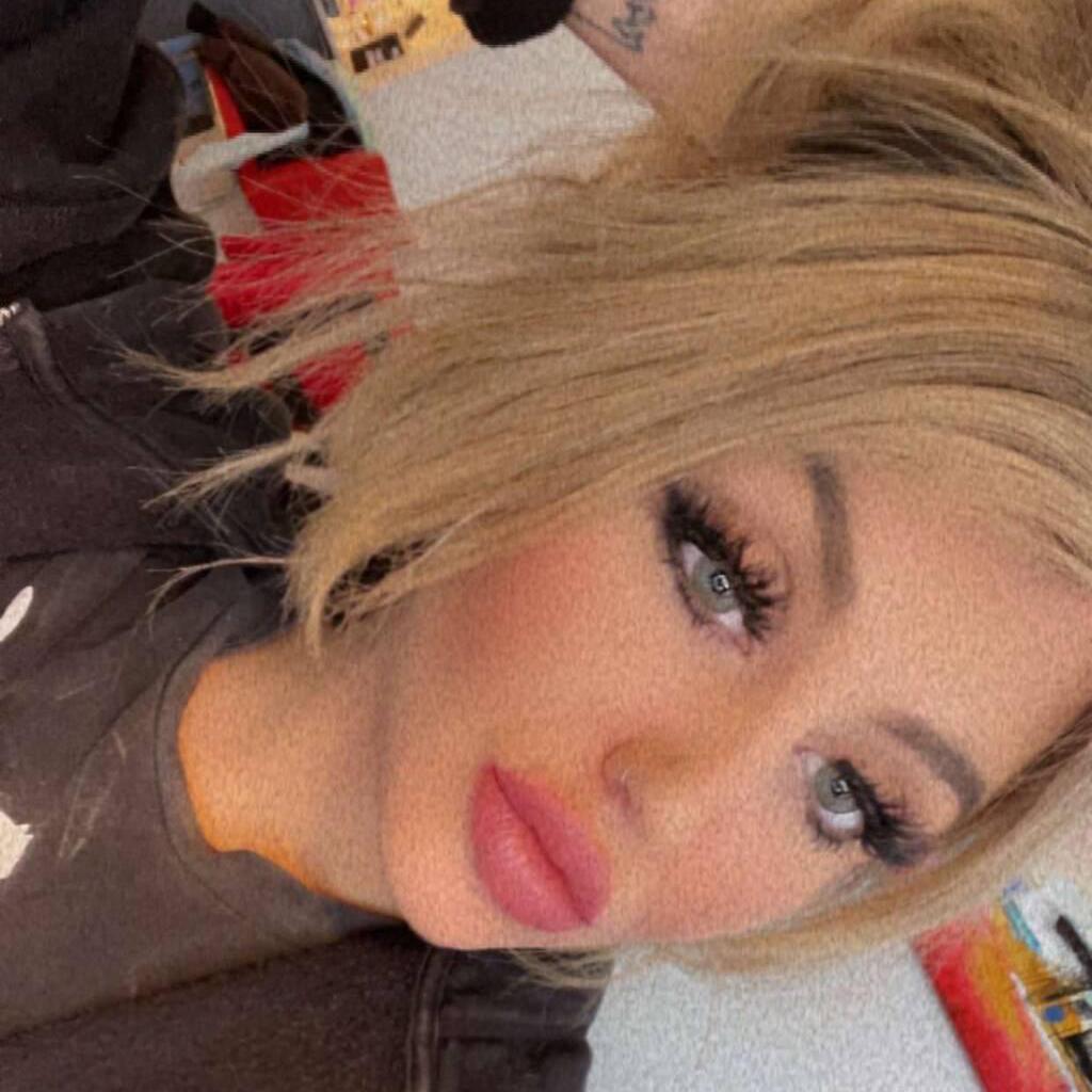 
                        Lily
                     is Female Escorts. | Sudbury | Ontario | Canada | canadatopescorts.com 