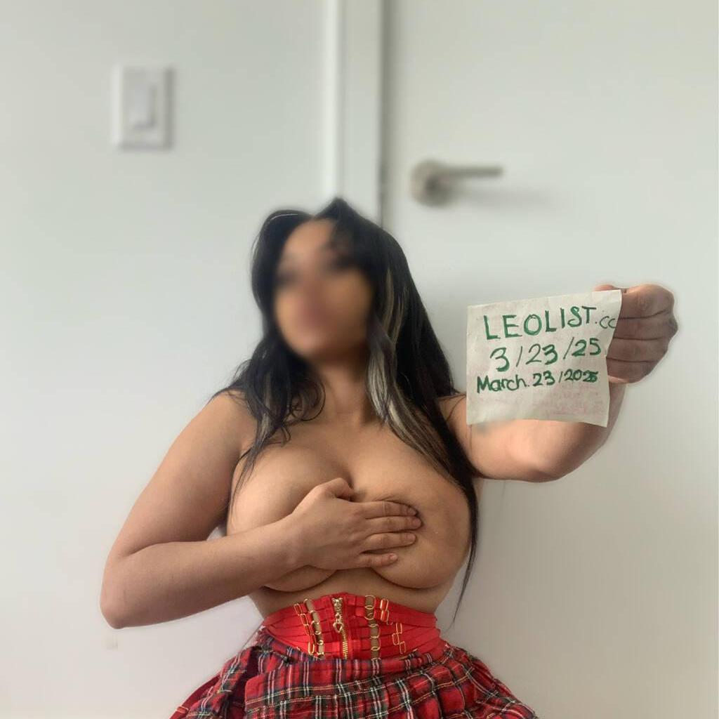 
                        VAL
                     is Female Escorts. | Toronto | Ontario | Canada | canadatopescorts.com 