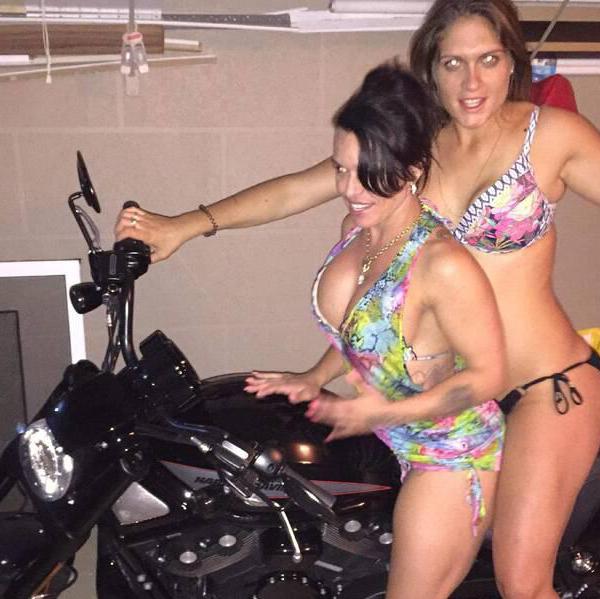 
                        Zoey Banks
                     is Female Escorts. | Niagara | Ontario | Canada | canadatopescorts.com 