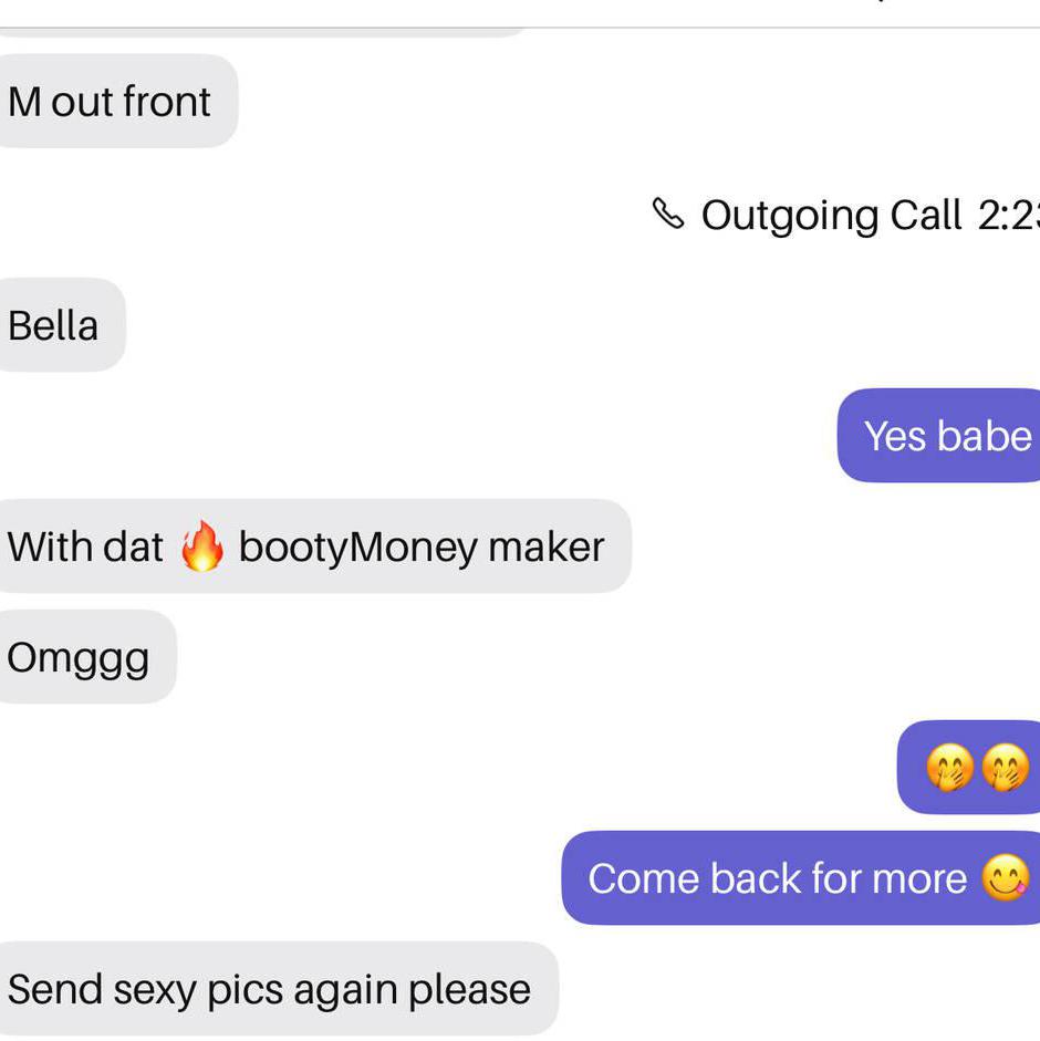 
                        Bella
                     is Female Escorts. | Quebec City | Quebec | Canada | canadatopescorts.com 