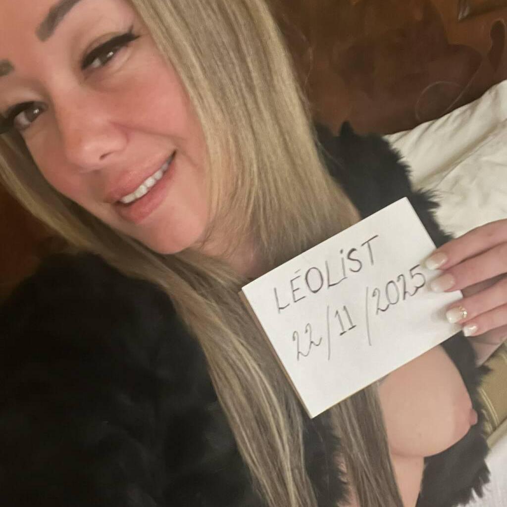 
                        Mercedes
                     is Female Escorts. | Sherbrooke | Quebec | Canada | canadatopescorts.com 