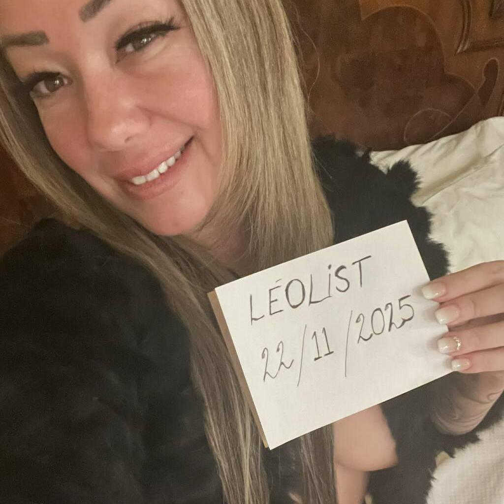 
                        Mercedes
                     is Female Escorts. | Sherbrooke | Quebec | Canada | canadatopescorts.com 