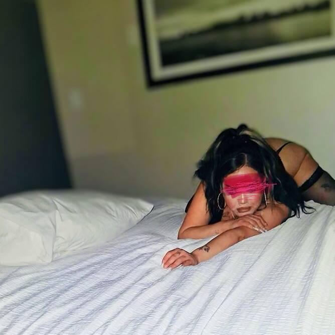 
                        Anber
                     is Female Escorts. | Regina | Saskatchewan | Canada | canadatopescorts.com 