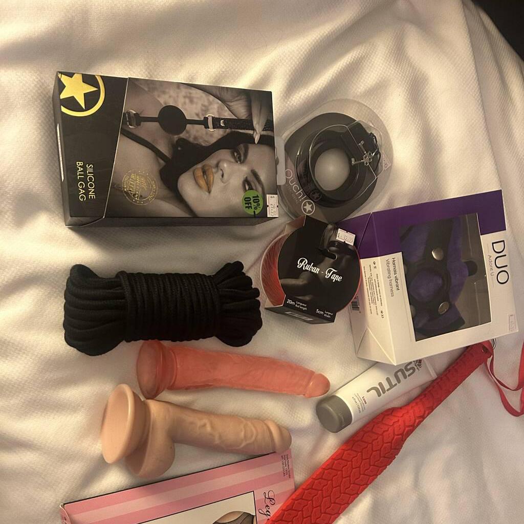 
                        Lexi
                     is Female Escorts. | Red Deer | Alberta | Canada | canadatopescorts.com 