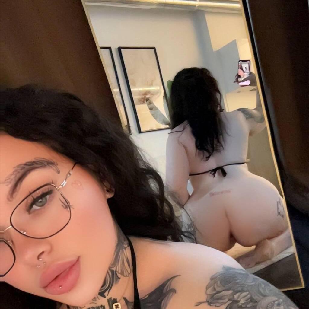 
                        Mila LaRae
                     is Female Escorts. | windsor | Ontario | Canada | canadatopescorts.com 