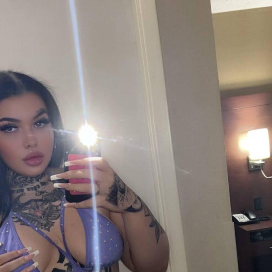 
                        Mila LaRae
                     is Female Escorts. | windsor | Ontario | Canada | canadatopescorts.com 