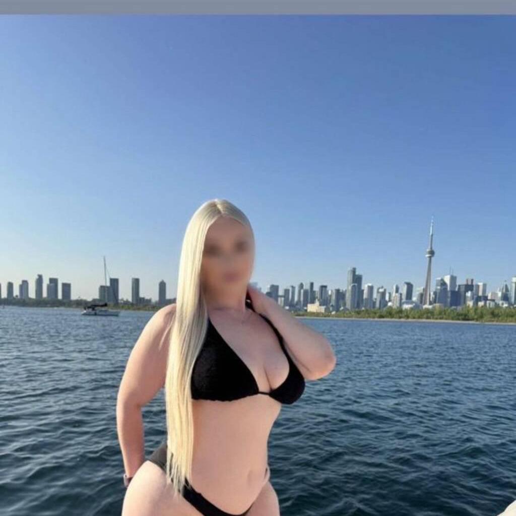 
                        Layla snow
                     is Female Escorts. | Sudbury | Ontario | Canada | canadatopescorts.com 