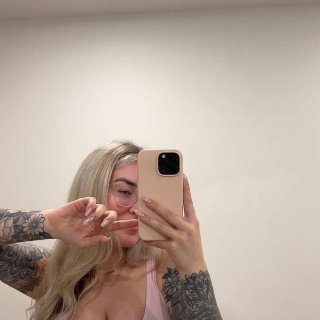 
                        Jenny
                     is Female Escorts. | Prince Albert | Saskatchewan | Canada | canadatopescorts.com 