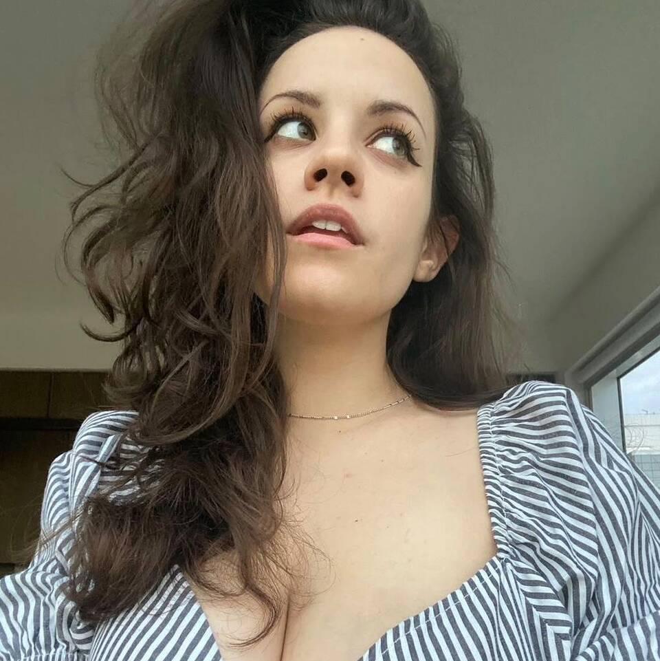 
                        Jenna
                     is Female Escorts. | Sunshine Coast | British Columbia | Canada | canadatopescorts.com 