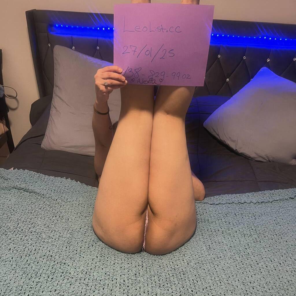 
                        Sexyredsasha
                     is Female Escorts. | Quebec City | Quebec | Canada | canadatopescorts.com 