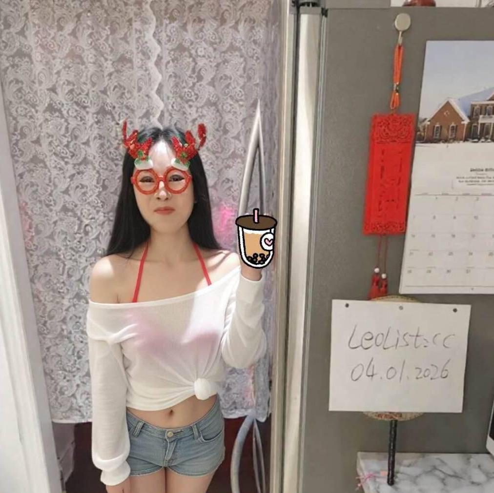 
                        Luna Yuki +2 Sexy
                     is Female Escorts. | Toronto | Ontario | Canada | canadatopescorts.com 