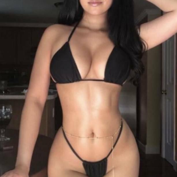 
                        Ava
                     is Female Escorts. | Thunder Bay | Ontario | Canada | canadatopescorts.com 