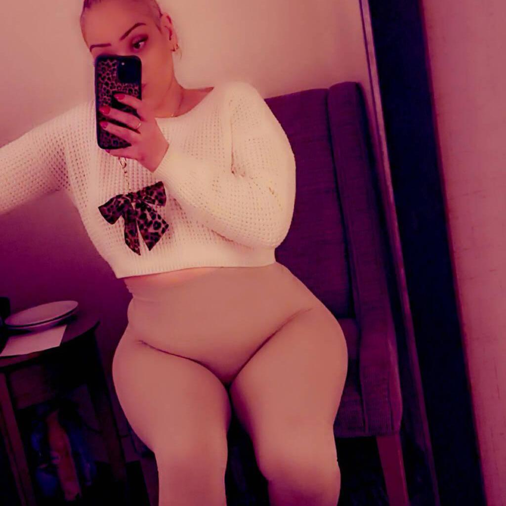 
                        Lulu
                     is Female Escorts. | Toronto | Ontario | Canada | canadatopescorts.com 