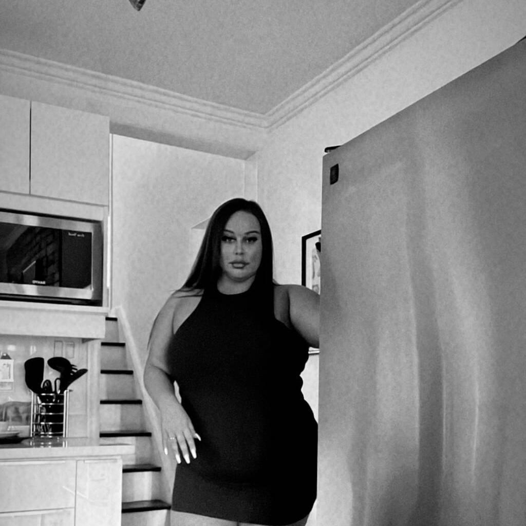 
                        Msthickhas
                     is Female Escorts. | Hamilton | Ontario | Canada | canadatopescorts.com 