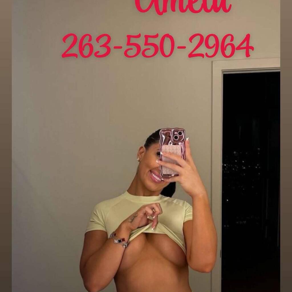 
                        Amela
                     is Female Escorts. | Quebec City | Quebec | Canada | canadatopescorts.com 