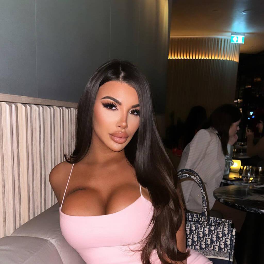 
                        Selena Perez
                     is Female Escorts. | Montreal | Quebec | Canada | canadatopescorts.com 