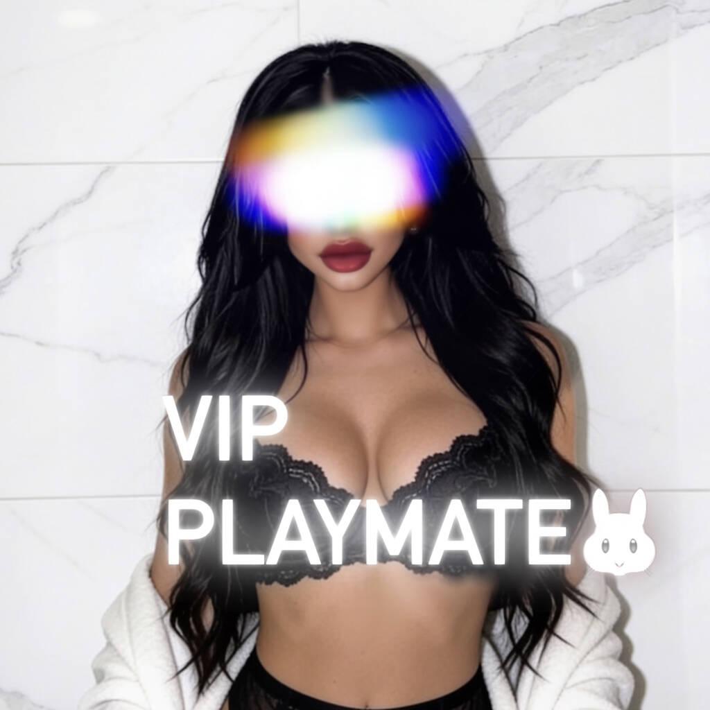 
                        Lux Playmate
                     is Female Escorts. | Lethbridge | Alberta | Canada | canadatopescorts.com 