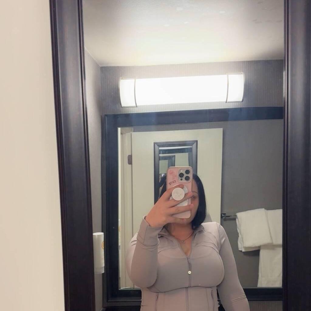 
                        Lisa
                     is Female Escorts. | Kitchener | Ontario | Canada | canadatopescorts.com 