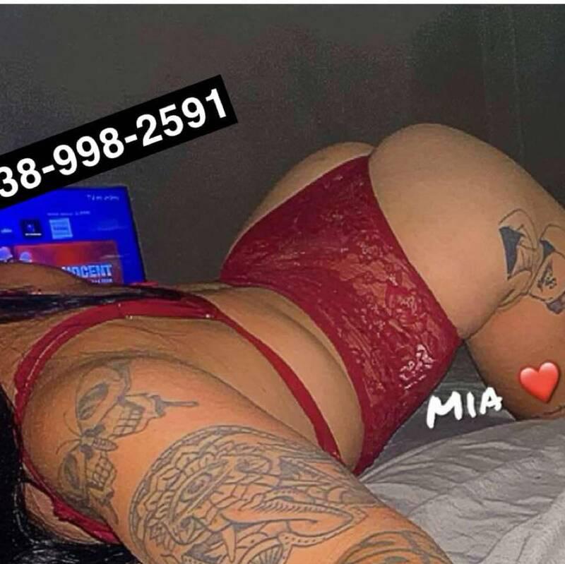 
                        Mia
                     is Female Escorts. | Quebec City | Quebec | Canada | canadatopescorts.com 