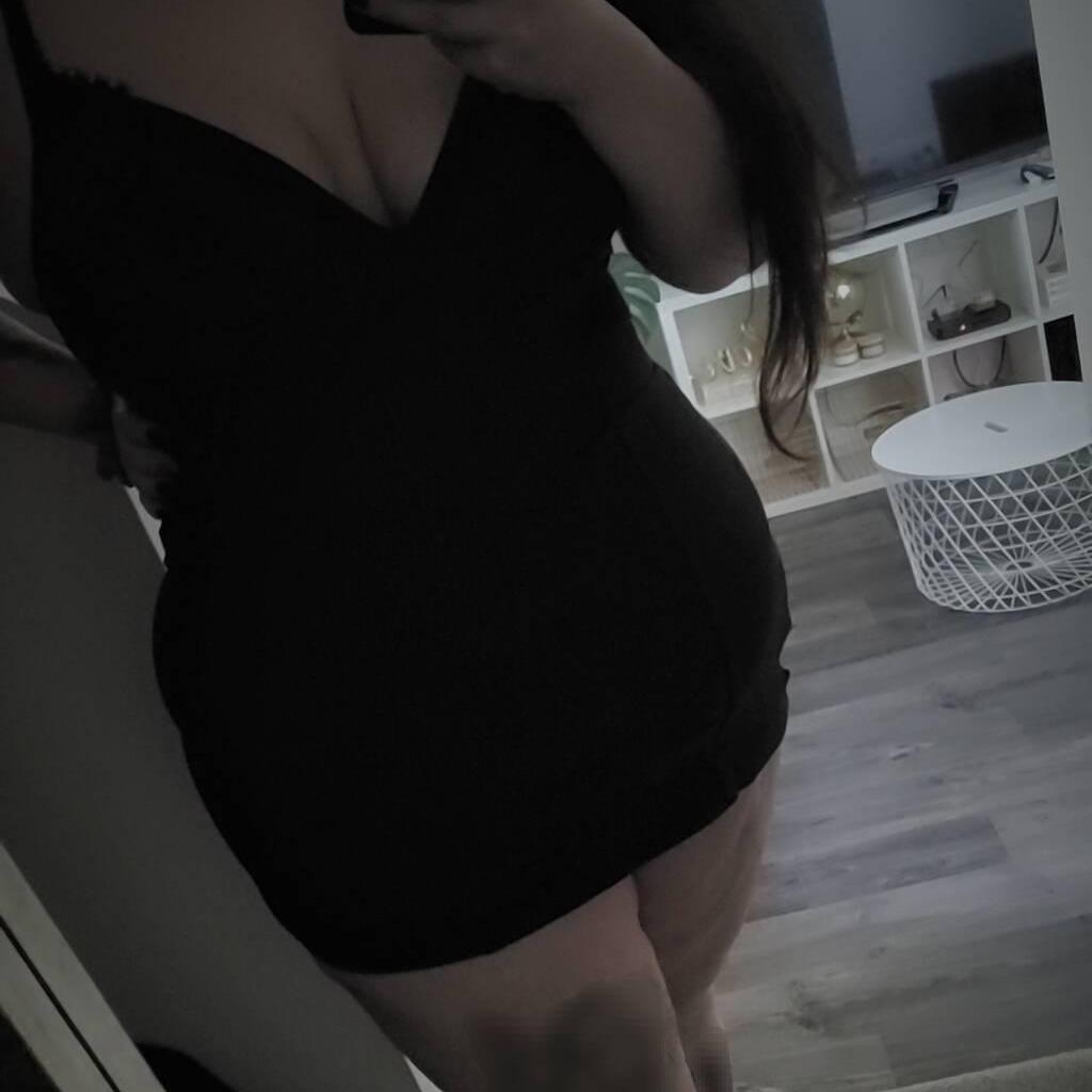 
                        Ivy
                     is Female Escorts. | Saskatoon | Saskatchewan | Canada | canadatopescorts.com 