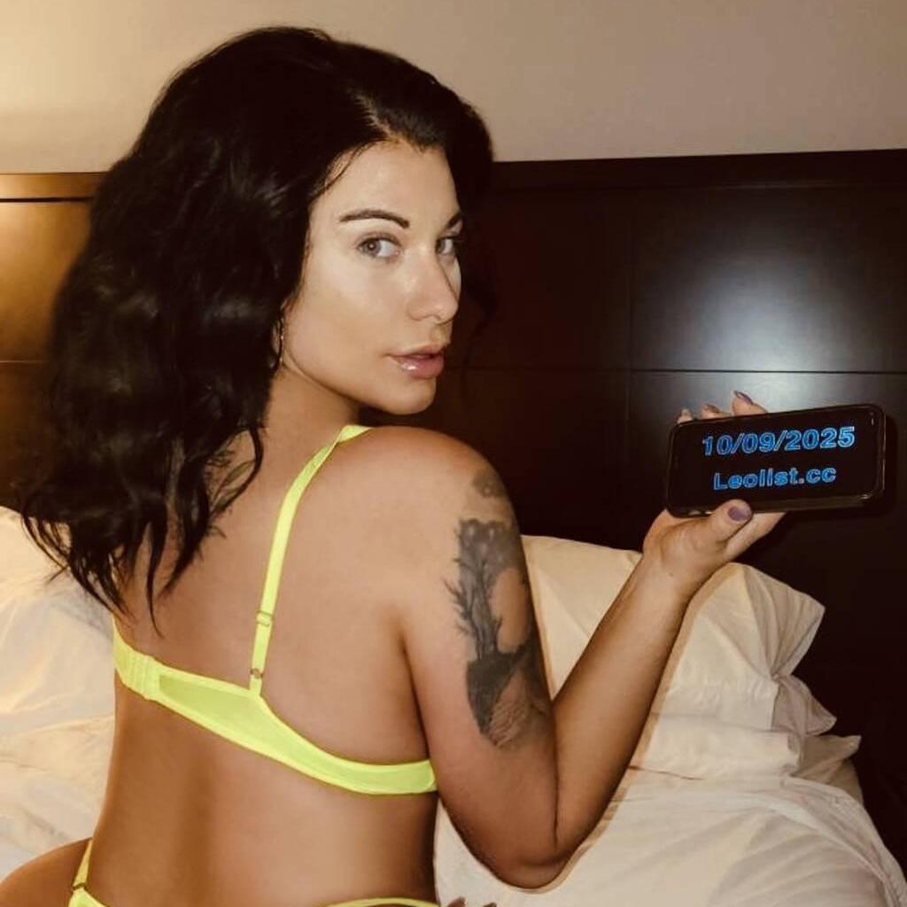 
                        Sweet Riley
                     is Female Escorts. | Toronto | Ontario | Canada | canadatopescorts.com 