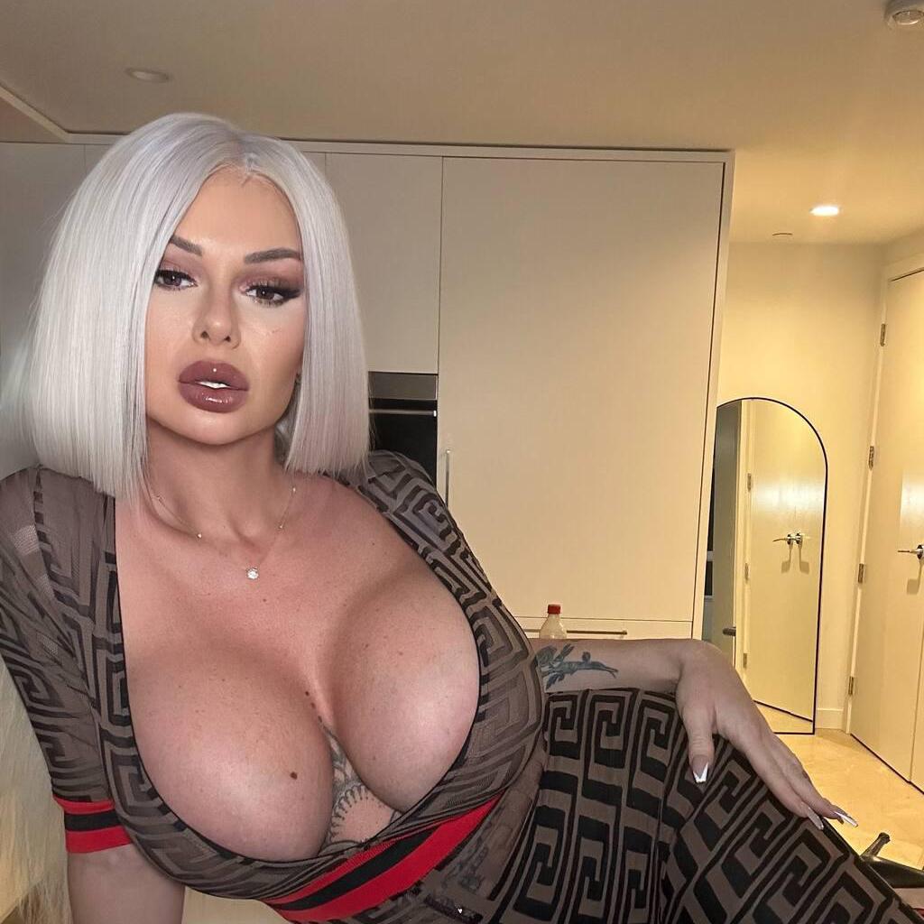 
                        Kelly Lee
                     is Female Escorts. | Montreal | Quebec | Canada | canadatopescorts.com 