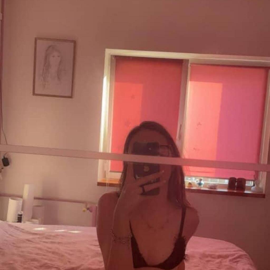 
                        Mirabel Kate
                     is Female Escorts. | Comox Balley | British Columbia | Canada | canadatopescorts.com 