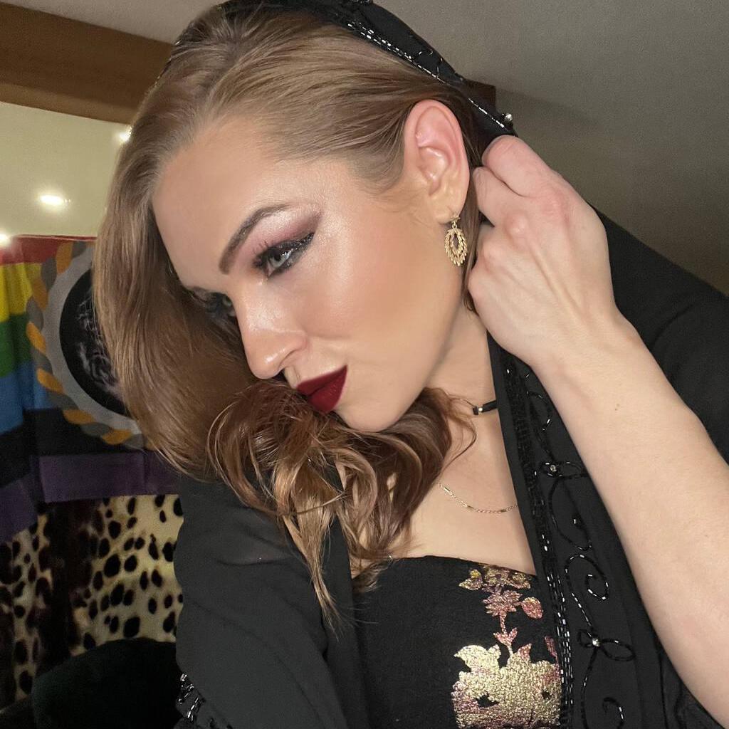 
                        Saffron Falls
                     is Female Escorts. | Skeena | British Columbia | Canada | canadatopescorts.com 