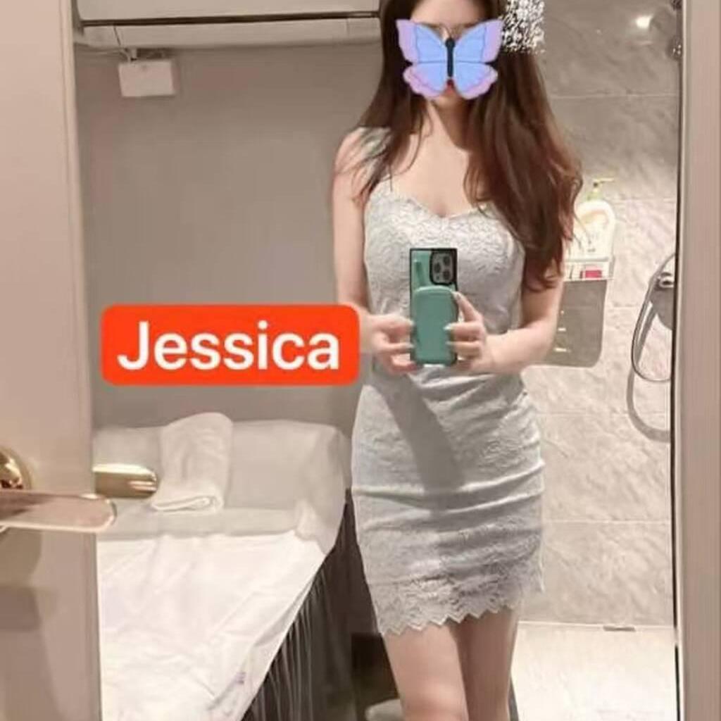 
                        Lulu
                     is Female Escorts. | Yukon | Yukon | Canada | canadatopescorts.com 