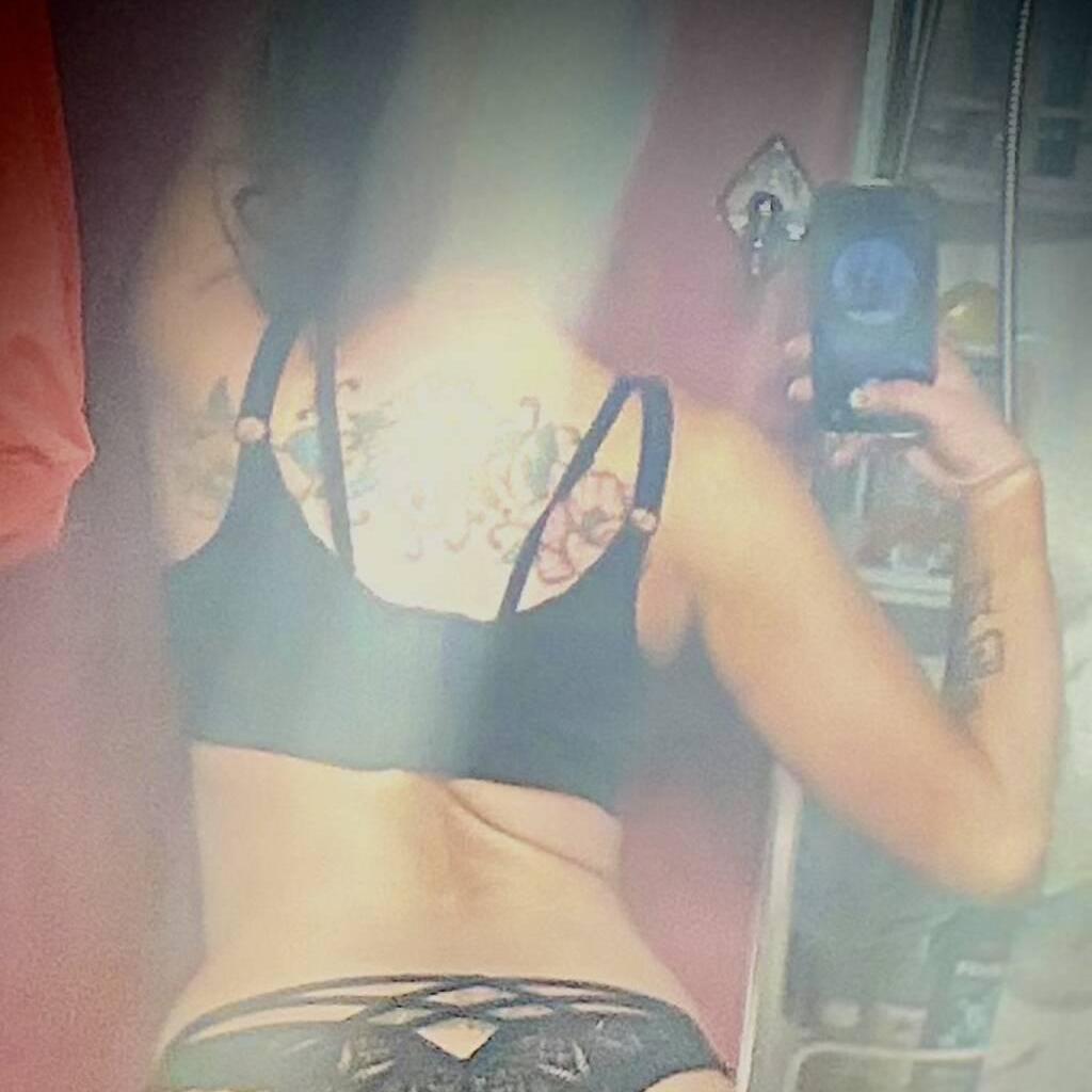 
                        Jessicaflower
                     is Female Escorts. | Calgary | Alberta | Canada | canadatopescorts.com 