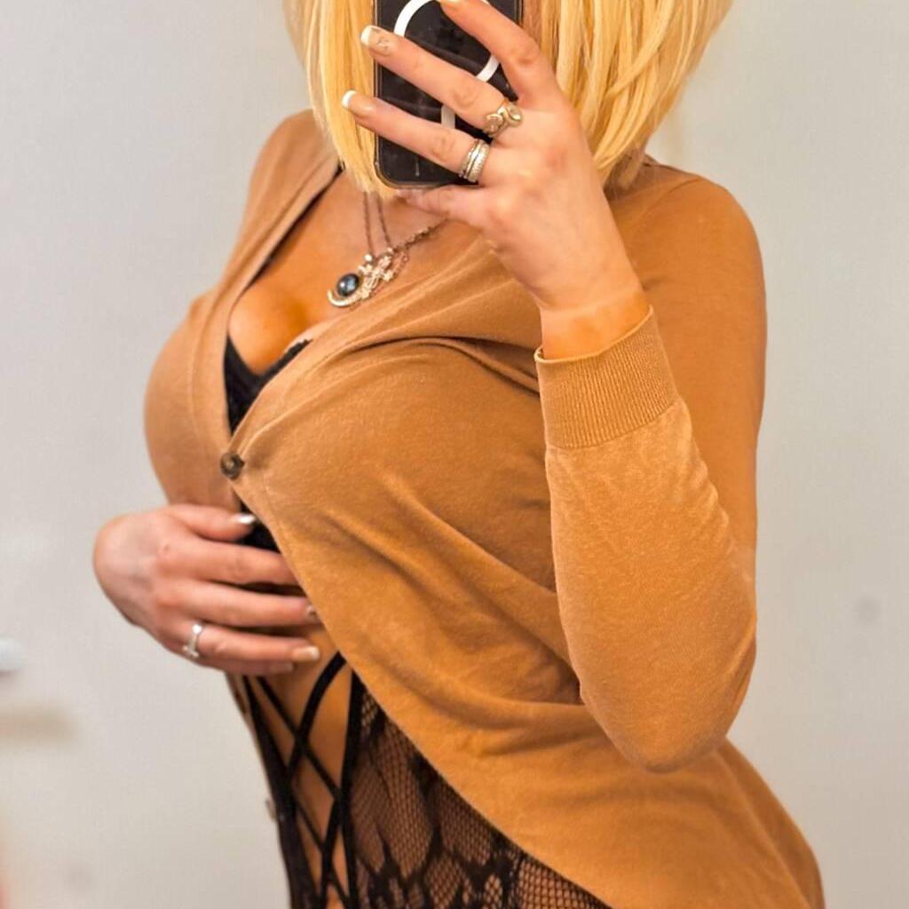 
                        Jessicaflower
                     is Female Escorts. | Calgary | Alberta | Canada | canadatopescorts.com 