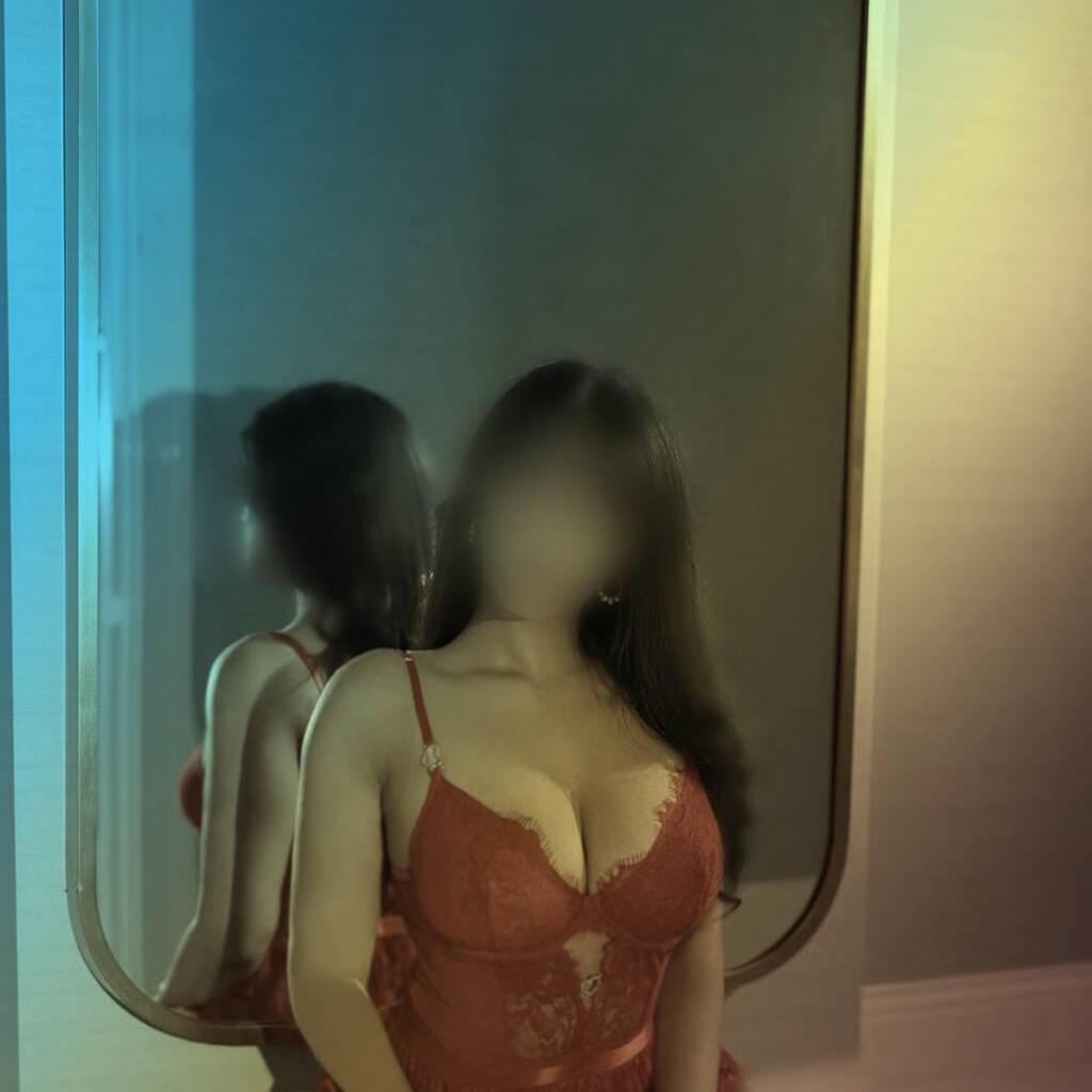 
                        Unrushed, Windsors BEST!
                     is Female Escorts. | windsor | Ontario | Canada | canadatopescorts.com 