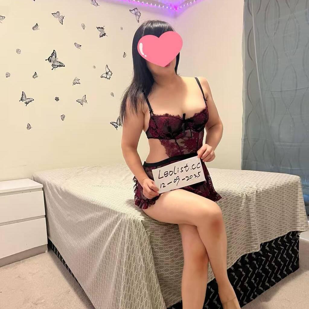 
                        Rose
                     is Female Escorts. | Hamilton | Ontario | Canada | canadatopescorts.com 