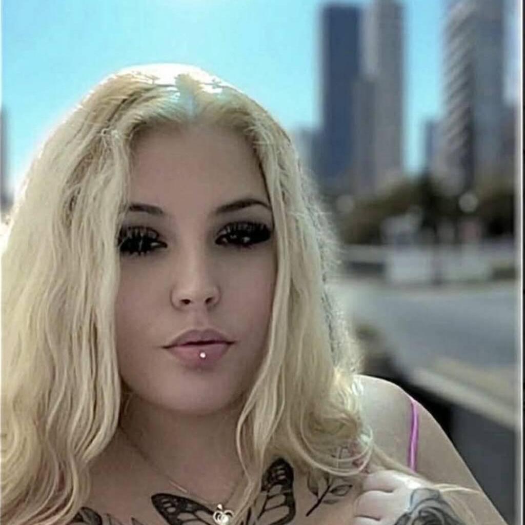 
                        MissCandyLollipops
                     is Female Escorts. | Sherbrooke | Quebec | Canada | canadatopescorts.com 