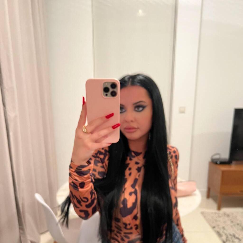 
                        Mia Molly
                     is Female Escorts. | Kamloops | British Columbia | Canada | canadatopescorts.com 